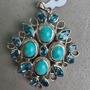 Elegant Silver and Blue Gemstone Pendant